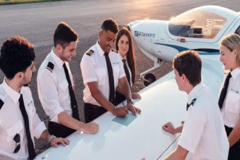 La scuola di volo Urbe Aero vanta programmi di formazione di altissimo livello