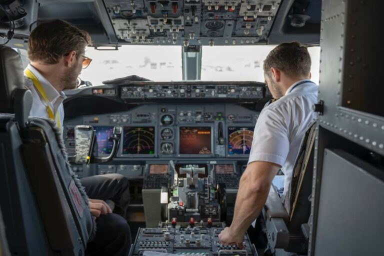 Qual è il guadagno di un pilota d'aereo di linea?
