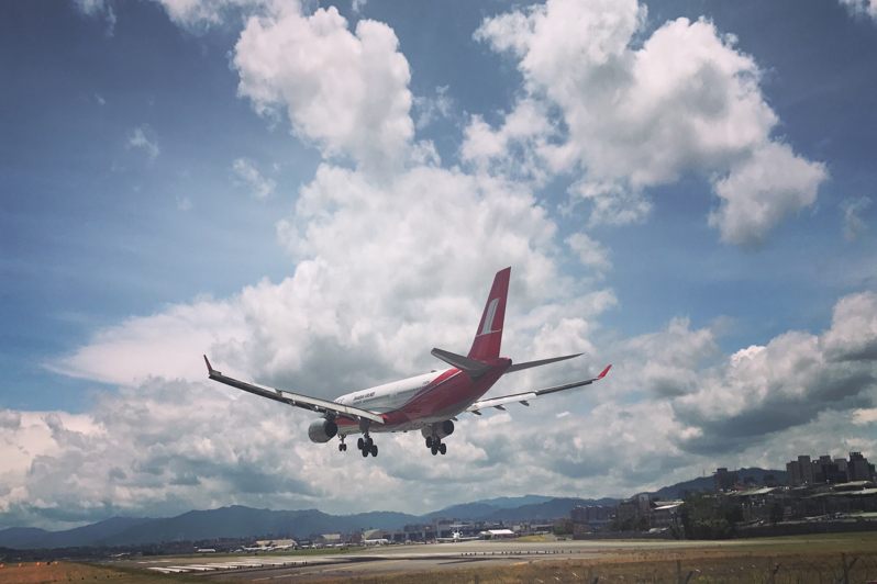 L'atterraggio di un aereo come si verifica?