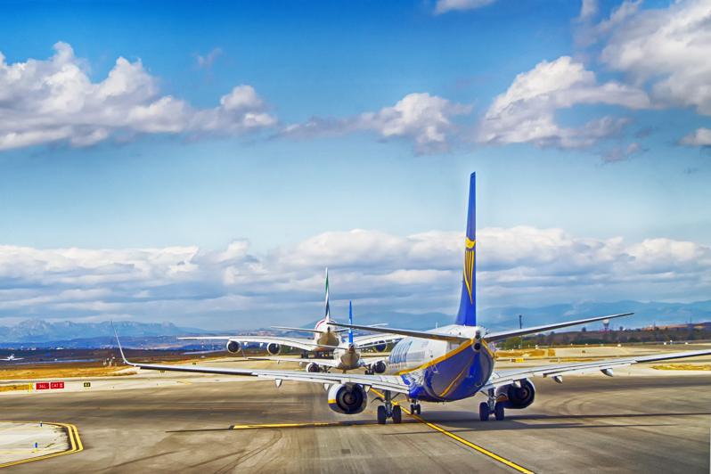 Come si effettua il rullaggio dell'aereo?