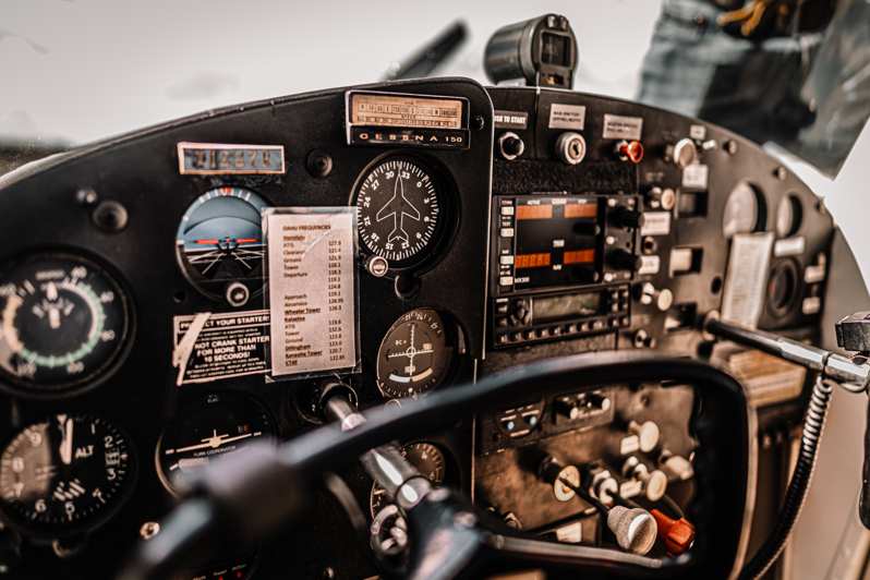 La cloche di un aereo quali comandi esegue?