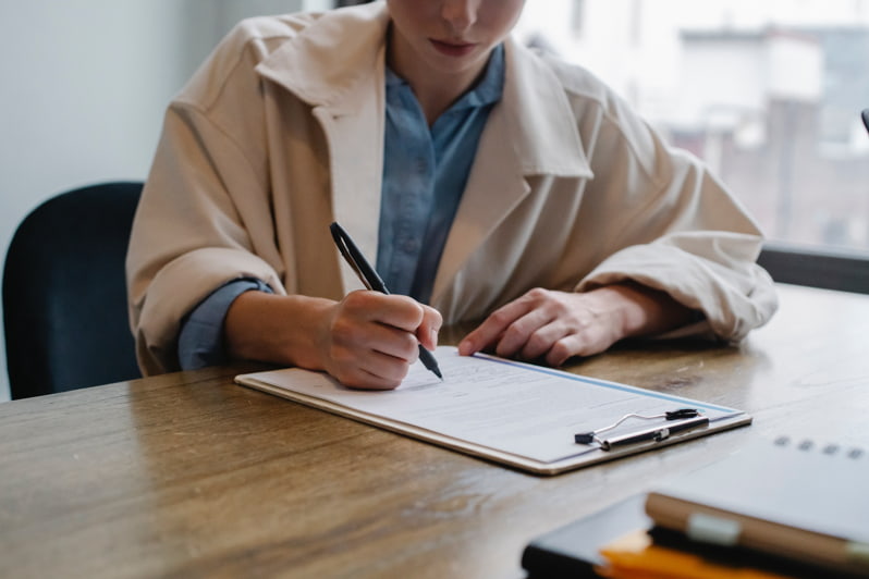 Riportare delle informazioni fondamentali per il curriculum vitae in aviazione