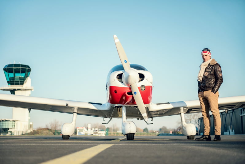 In base alla licenza ottenuta puoi pilotare un aereo a scopi remunerativi o ludici